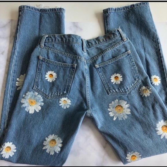 Rare Carmar ‘Daisy’ Boyfriend Jeans - Picture 5 of 7